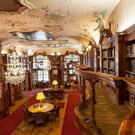 Otel Schloss Leopoldskron 3*