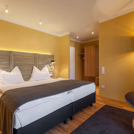 Schloss Leopoldskron 3* Salzburg