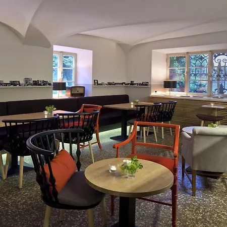 Hotel Schloss Leopoldskron 3*