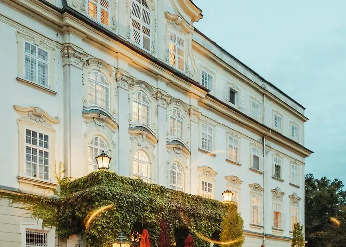 Schloss Leopoldskron Szálloda 3*