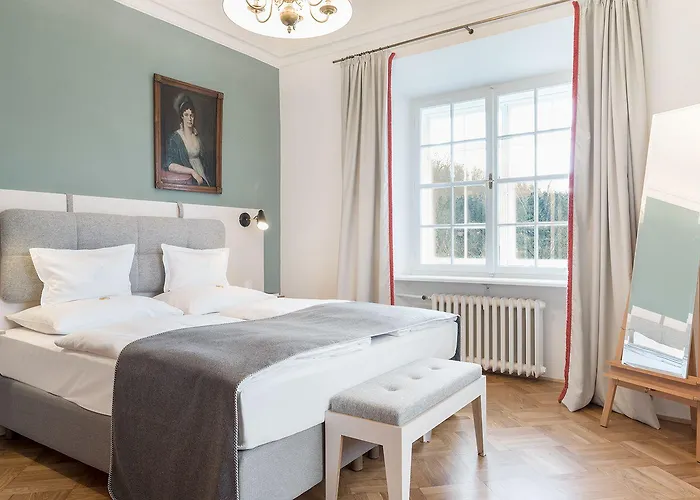 Hotel Schloss Leopoldskron 3*