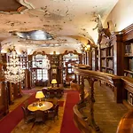 Schloss Leopoldskron 3*