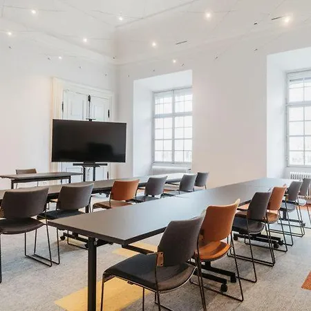 Hotel Schloss Leopoldskron 3*