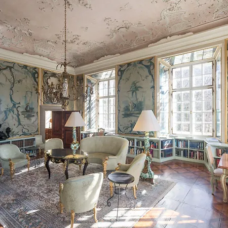 Hotel Schloss Leopoldskron 3*