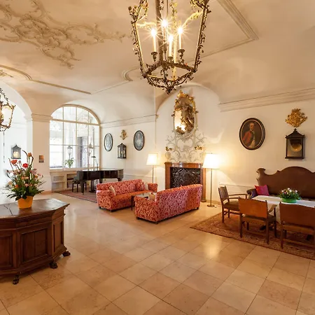 Hotel Schloss Leopoldskron 3*